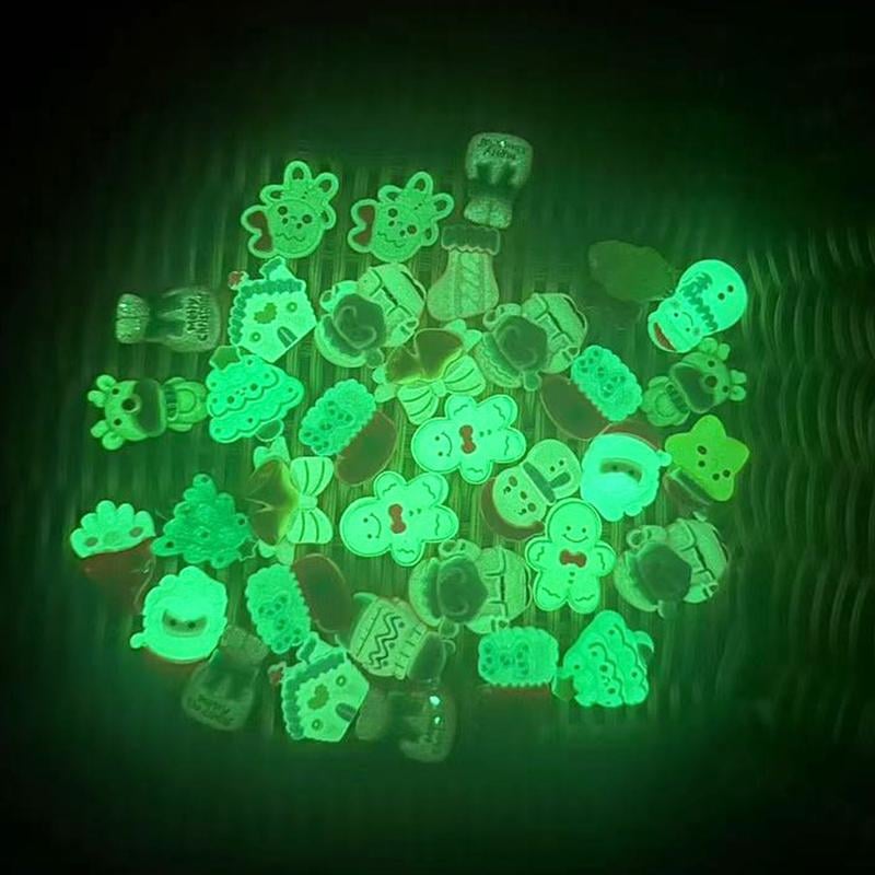 20/50 Glow-In-The-Dark Resin Christmas Decorative Bags, Santa Reindeer Snowflake Patterns, DIY Crafts Scrapbook Holiday Decoration